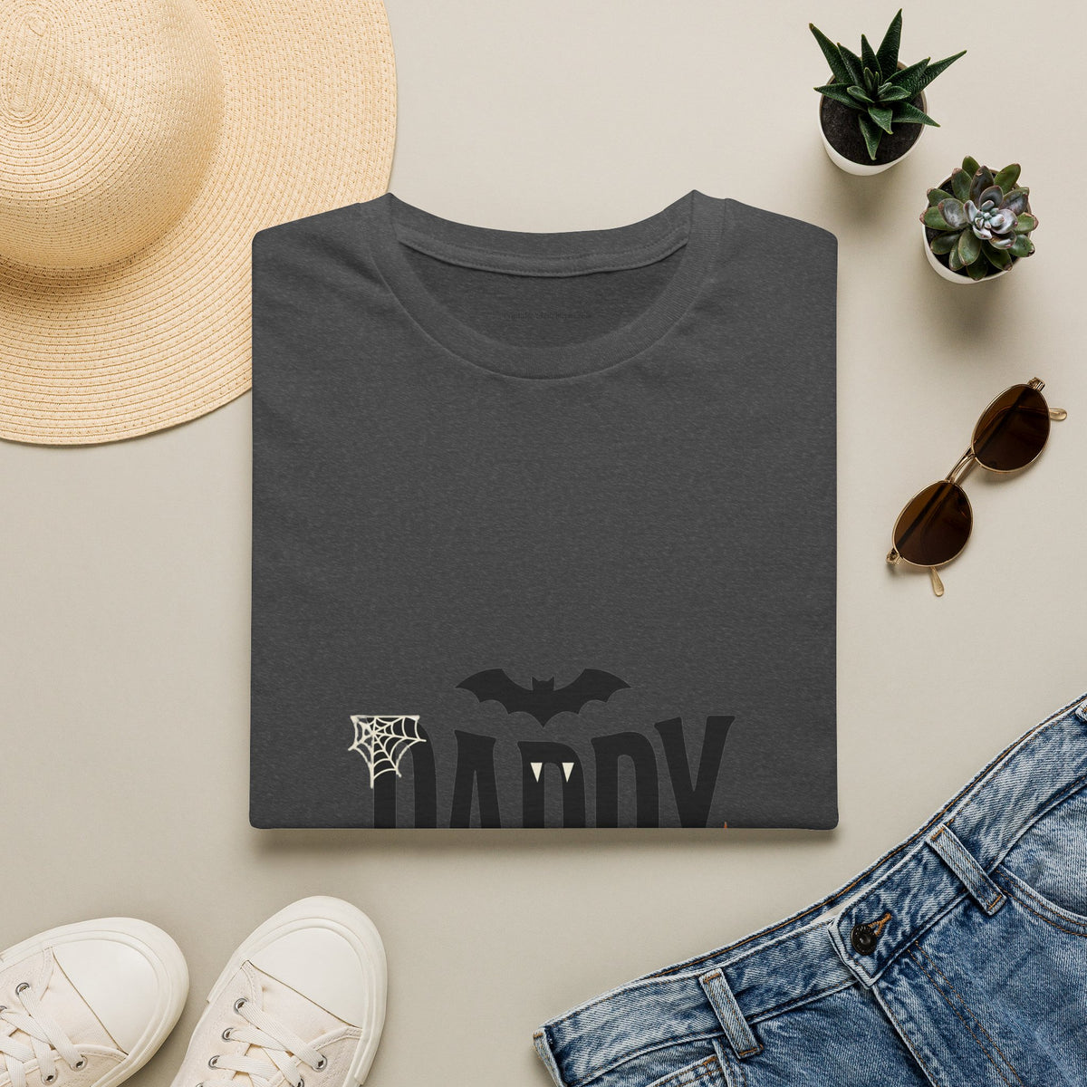 Daddy Halloween T-Shirt — Spooky Bat & Dripping Lettering Tee