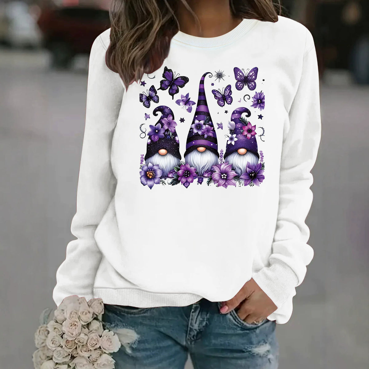 Women's Round-Neck Lantern Sleeve Sweatshirt