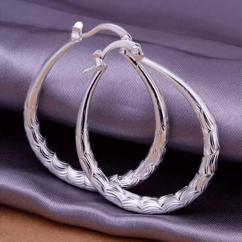 Oval Filigree Hoop Earrings | Silver or Gold Tone