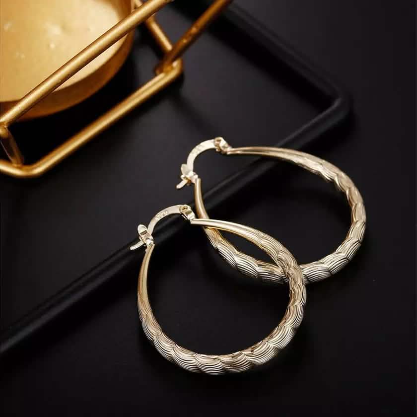 Oval Filigree Hoop Earrings | Silver or Gold Tone