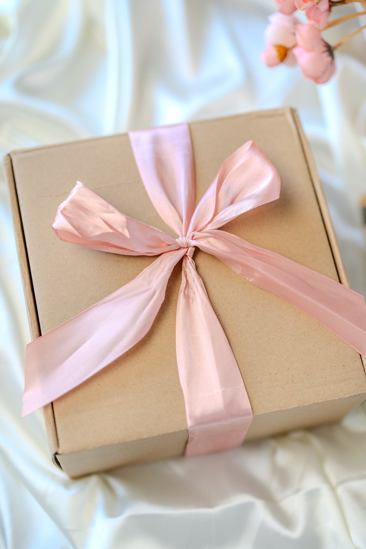 Self-Care Gift Box – Hug in a Box