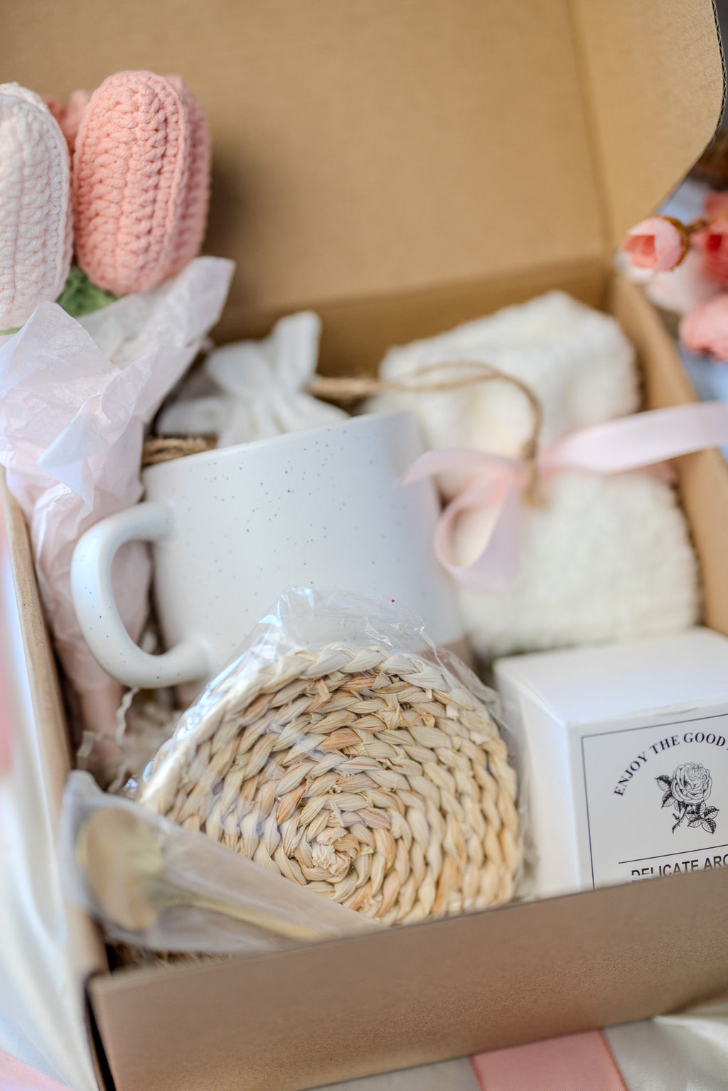 Self-Care Gift Box – Hug in a Box