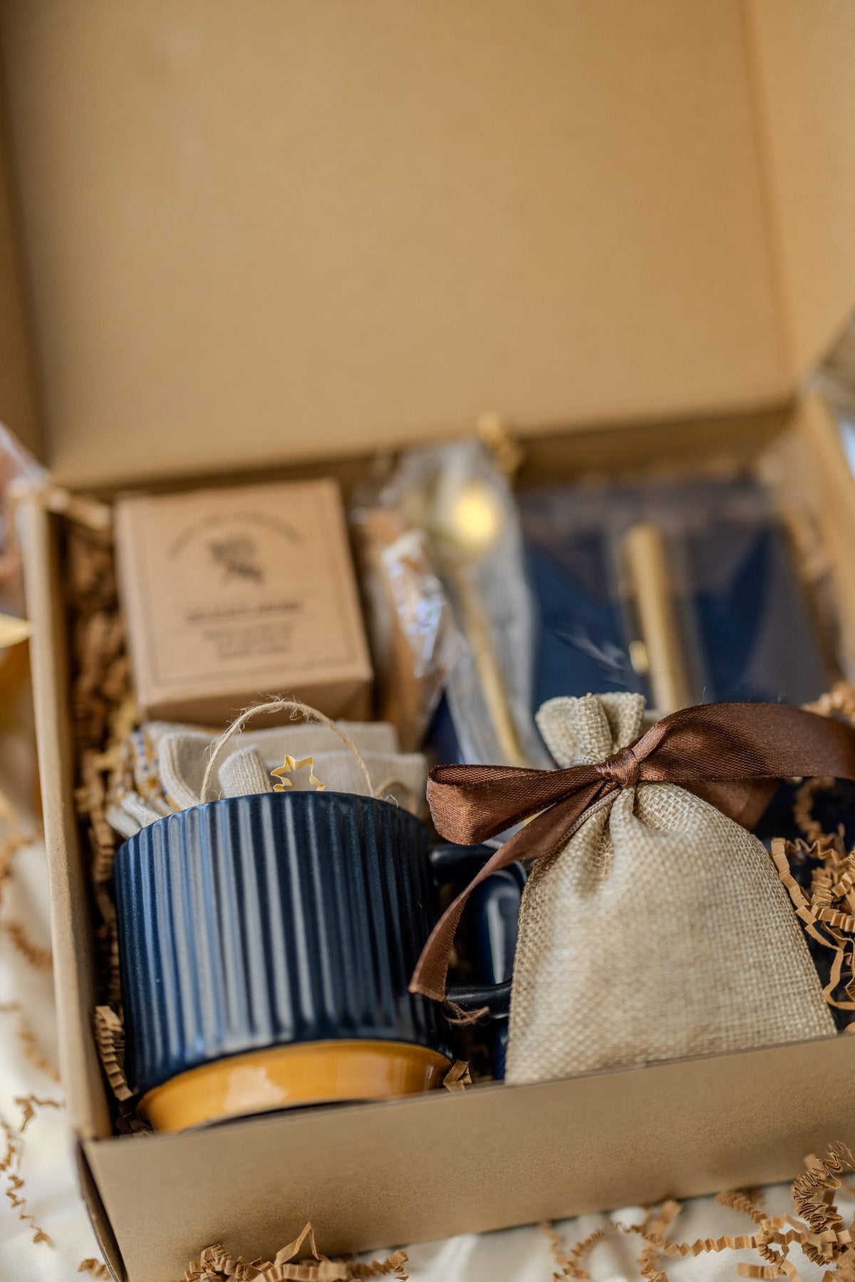 Self-Care Gift Box – Hug in a Box
