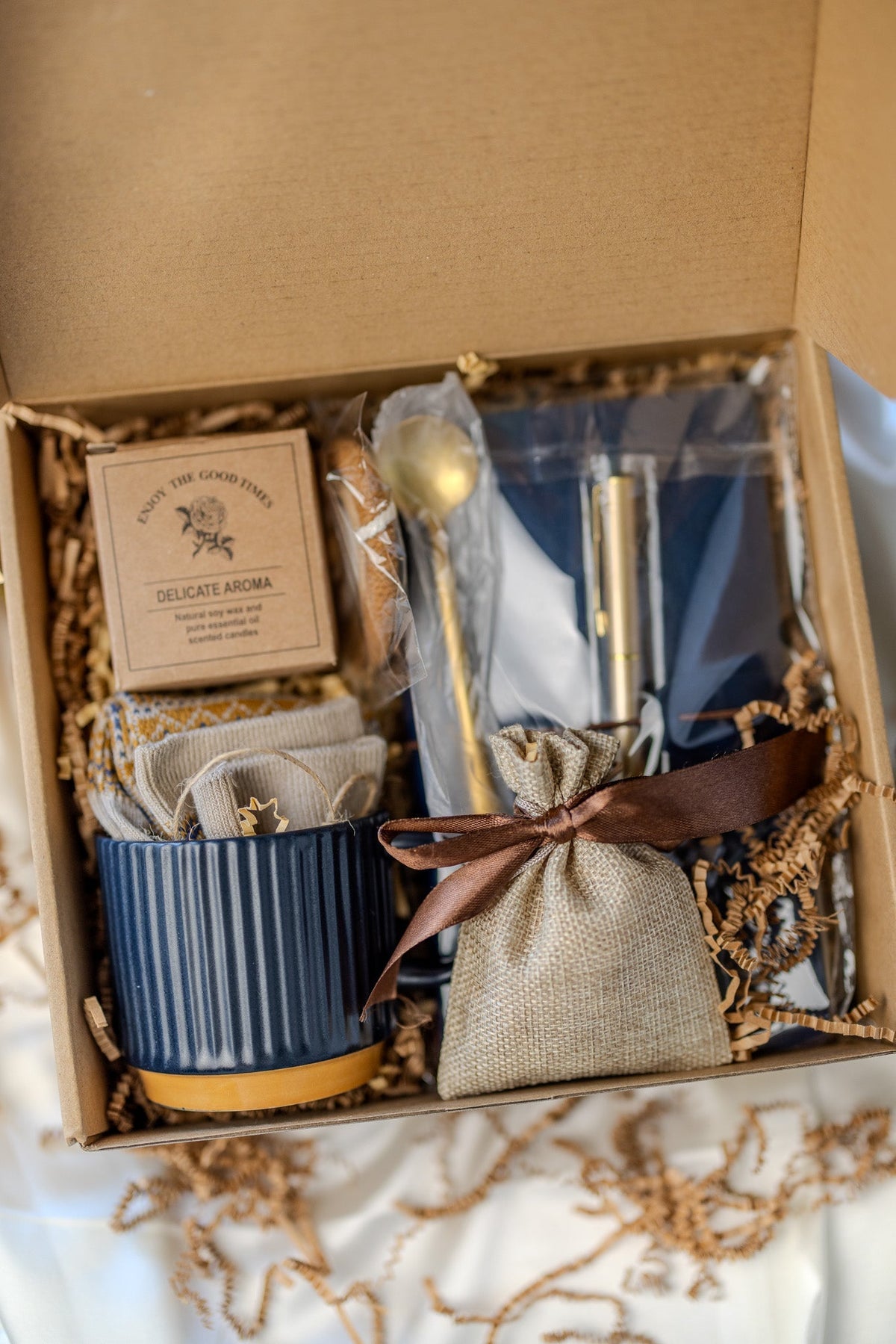 Self-Care Gift Box – Hug in a Box