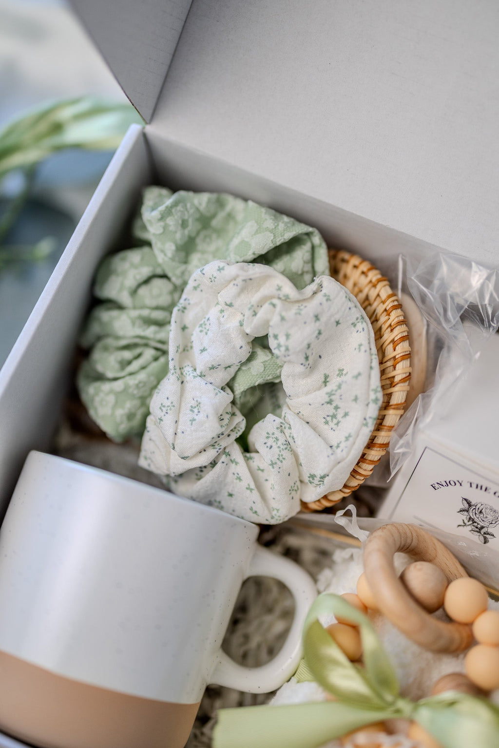 Self-Care Gift Box – Hug in a Box