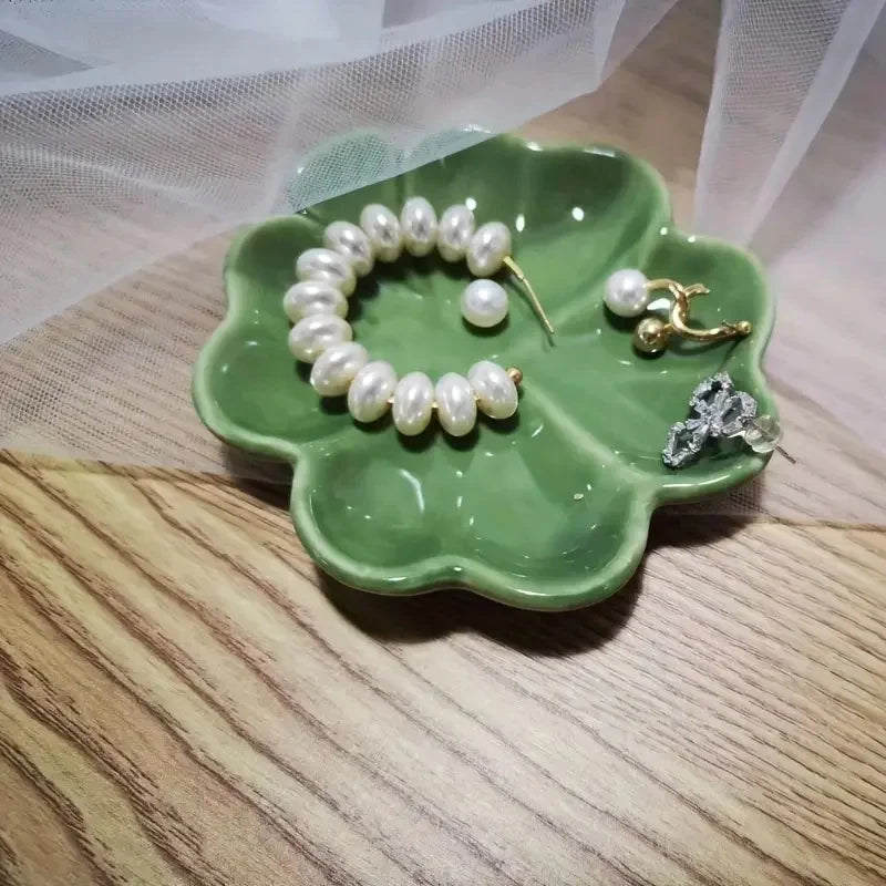 Ceramic Four-Leaf Clover Jewelry Tray — Nordic Style Crystal & Trinket Dish