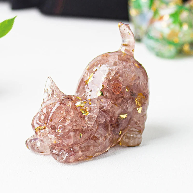 Natural Crystal Cat Figurine — Stone Sculpture Desktop Décor