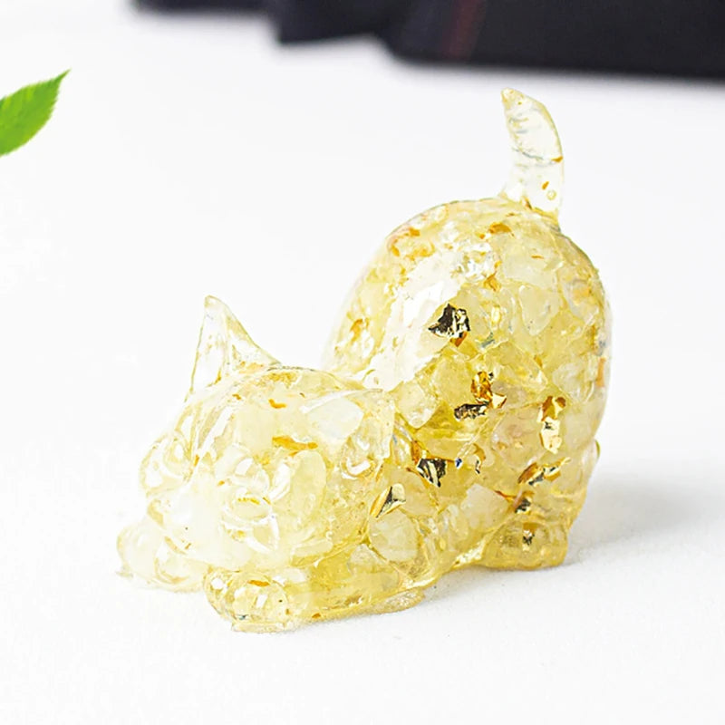 Natural Crystal Cat Figurine — Stone Sculpture Desktop Décor