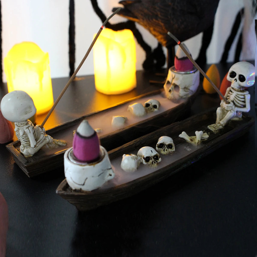 Skeleton Aromatherapy Canoe | Halloween Incense Holder | Spooky Resin Home Decor