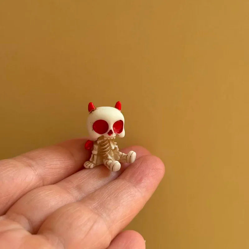 Halloween Mini Figurines Set | Pumpkins, Ghosts & Skulls | Spooky Resin Decor