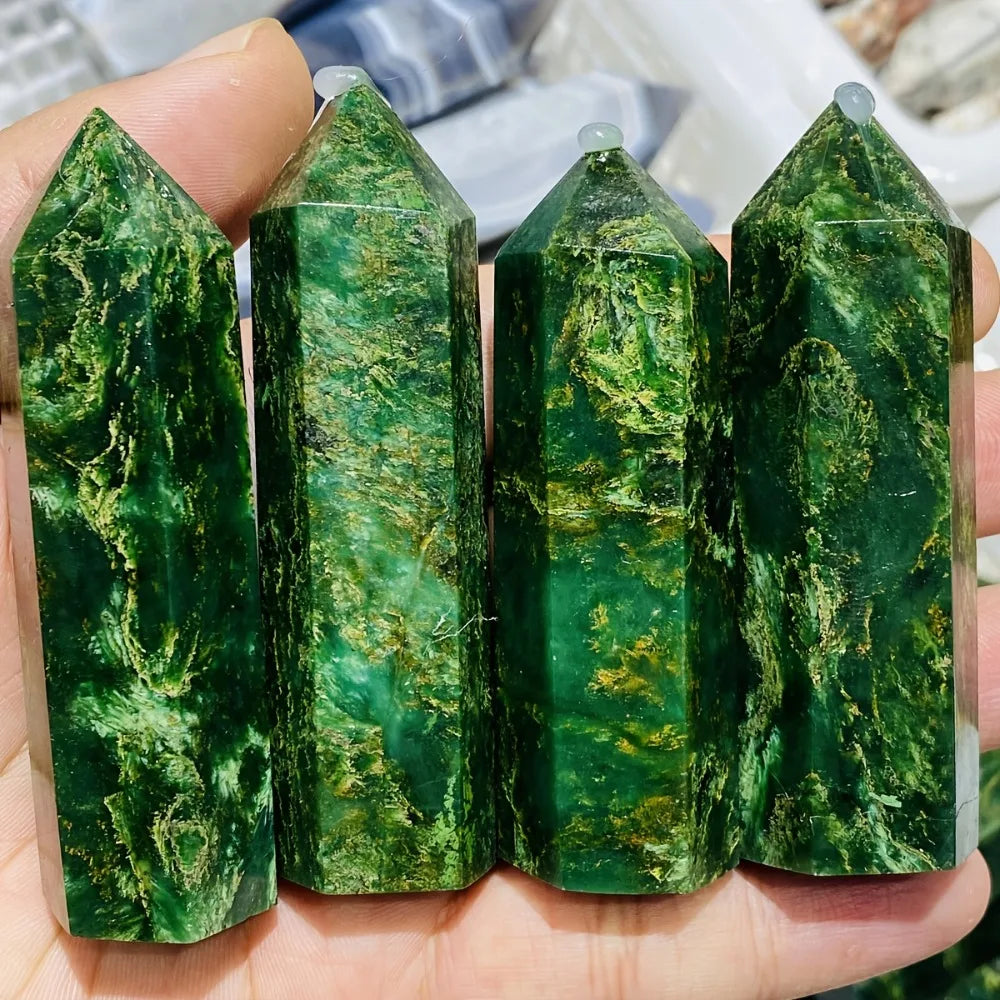 Natural Emerald Crystal Tower — Single Point Healing Stone for Home Decor