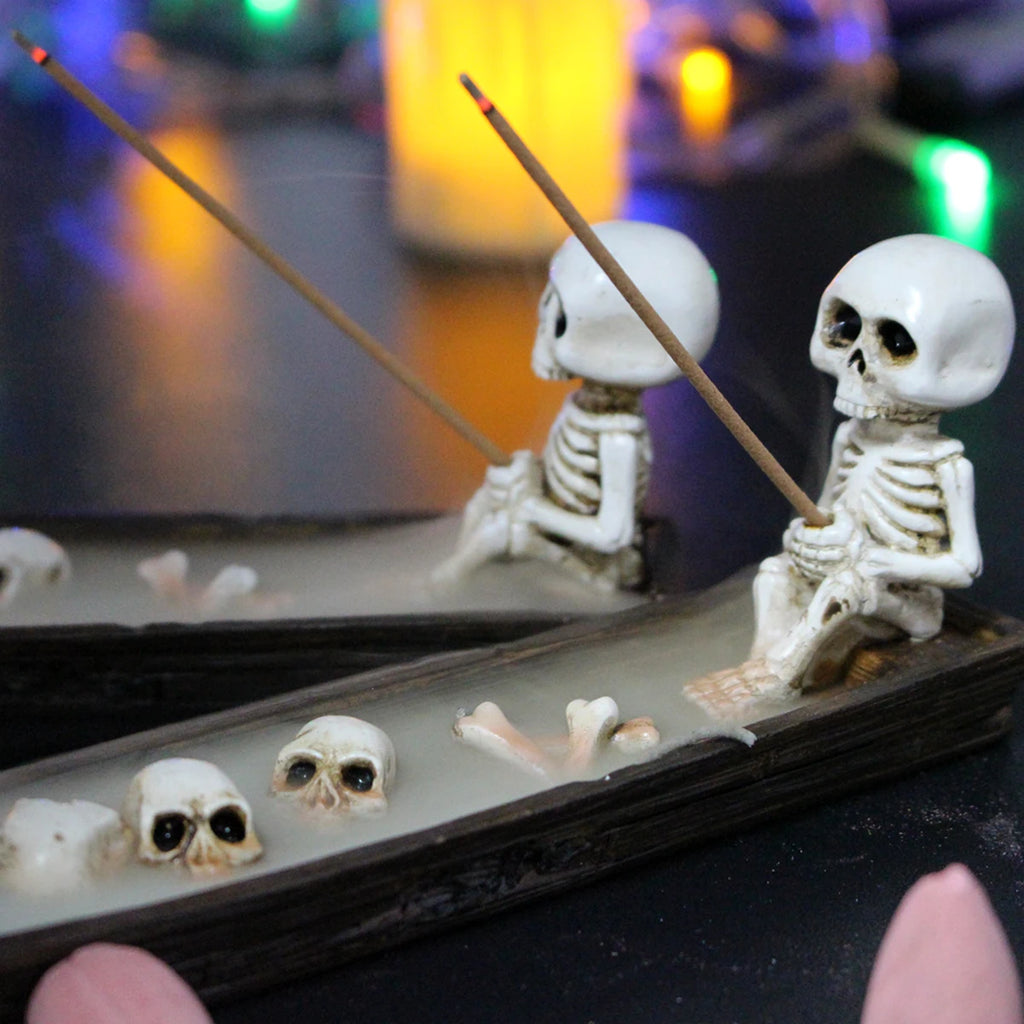 Skeleton Aromatherapy Canoe | Halloween Incense Holder | Spooky Resin Home Decor