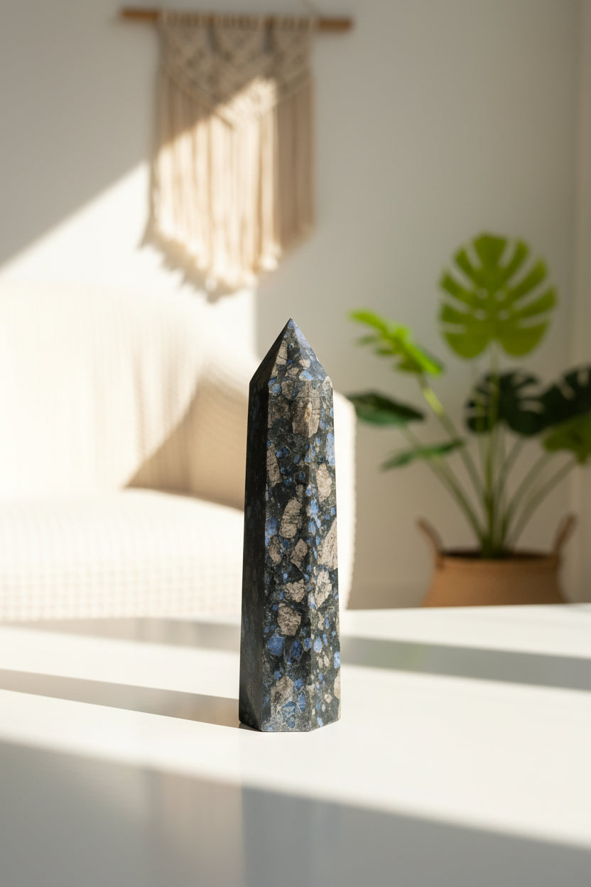 Large Natural Blue Flash Quartz Crystal Tower — 600–700g Premium Healing Stone Point