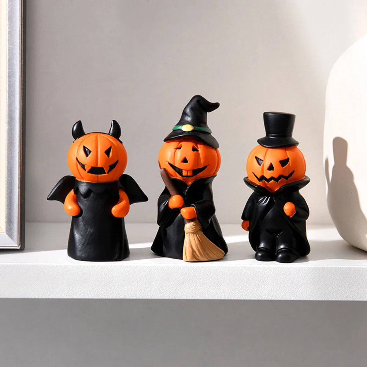 Halloween Mini Resin Figurine Set — Ghost, Pumpkin, Witch & Demon Tabletop Décor