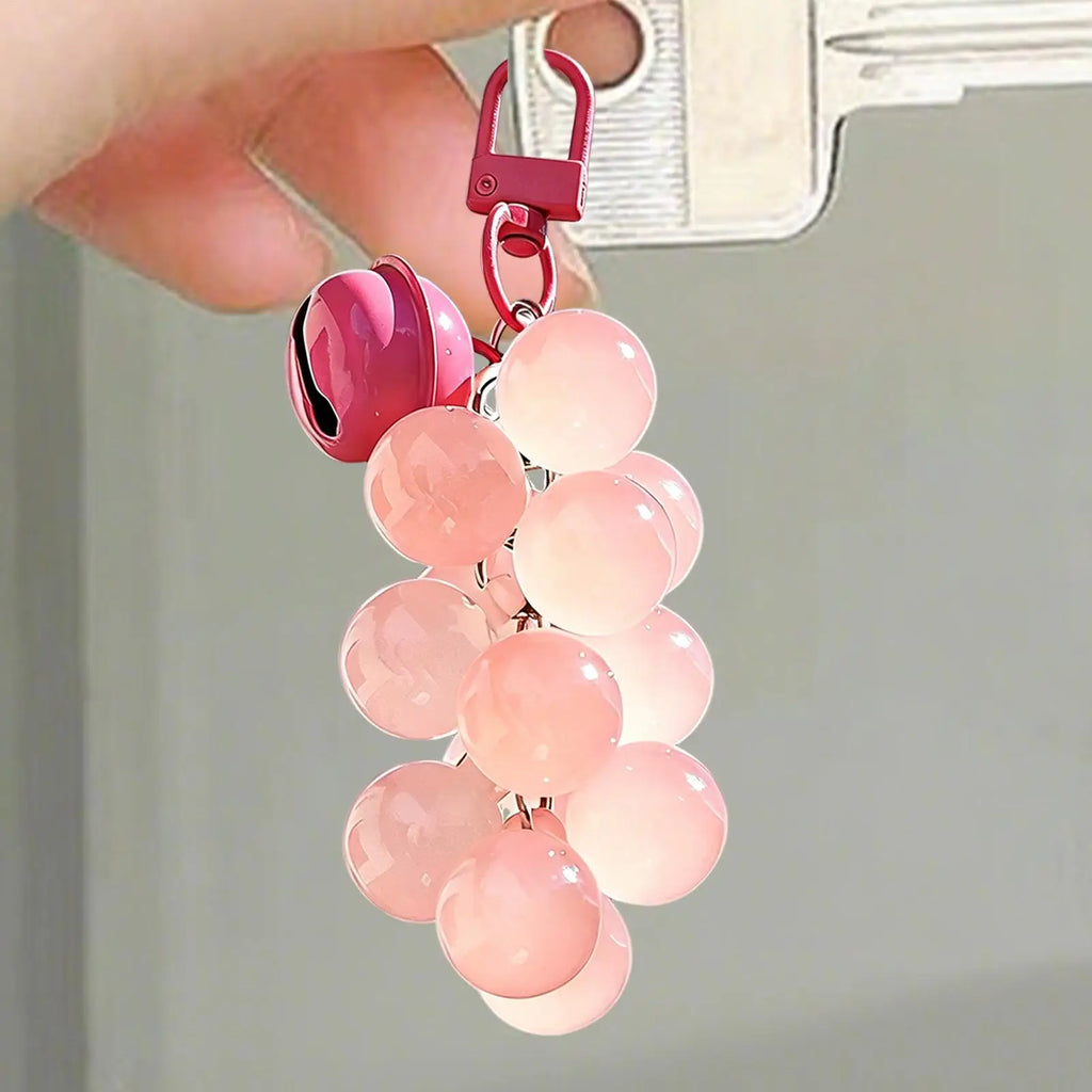 UV Color-Changing Grape Bag Charm – Sun-Sensing Fruit Keychain for Purses & Bags