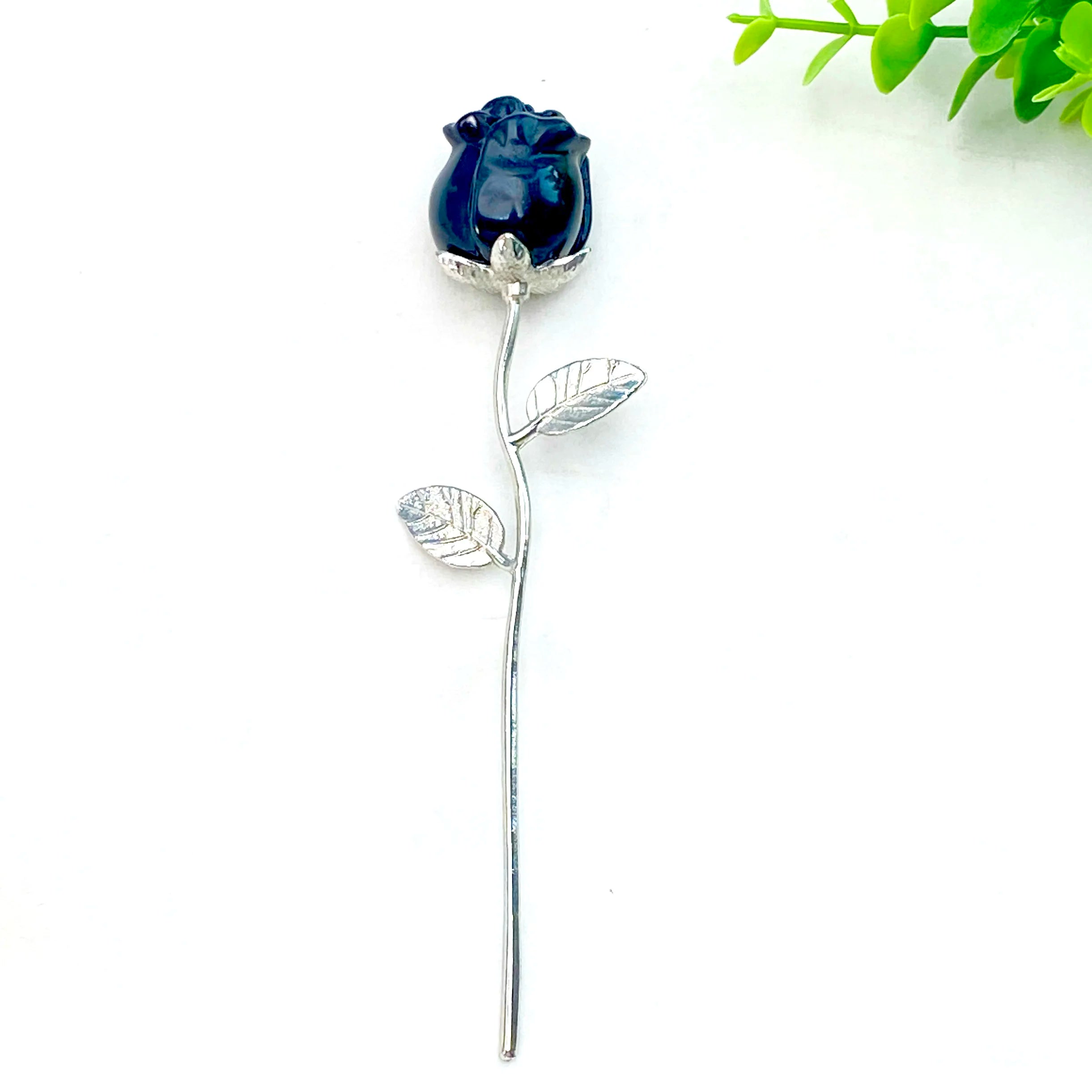 Crystal Carved Rose Flower — Natural Gemstone Rose Gift