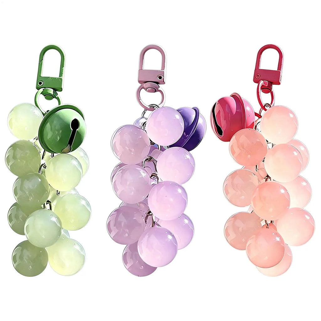 UV Color-Changing Grape Bag Charm – Sun-Sensing Fruit Keychain for Purses & Bags