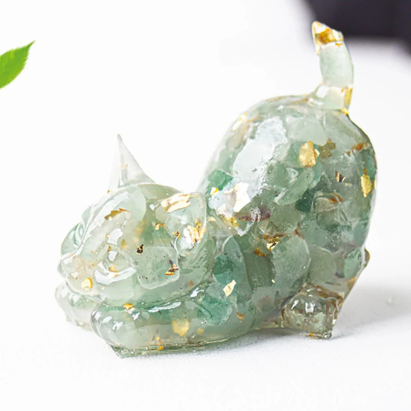 Natural Crystal Cat Figurine — Stone Sculpture Desktop Décor