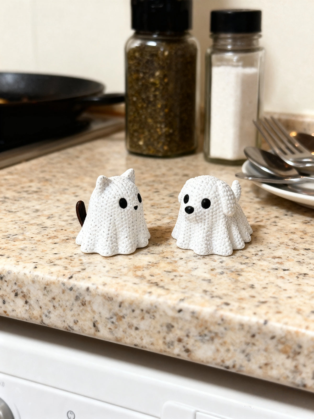 Ghost Cat & Ghost Dog Halloween Statues | Spooky Pet Decor | Set of 2
