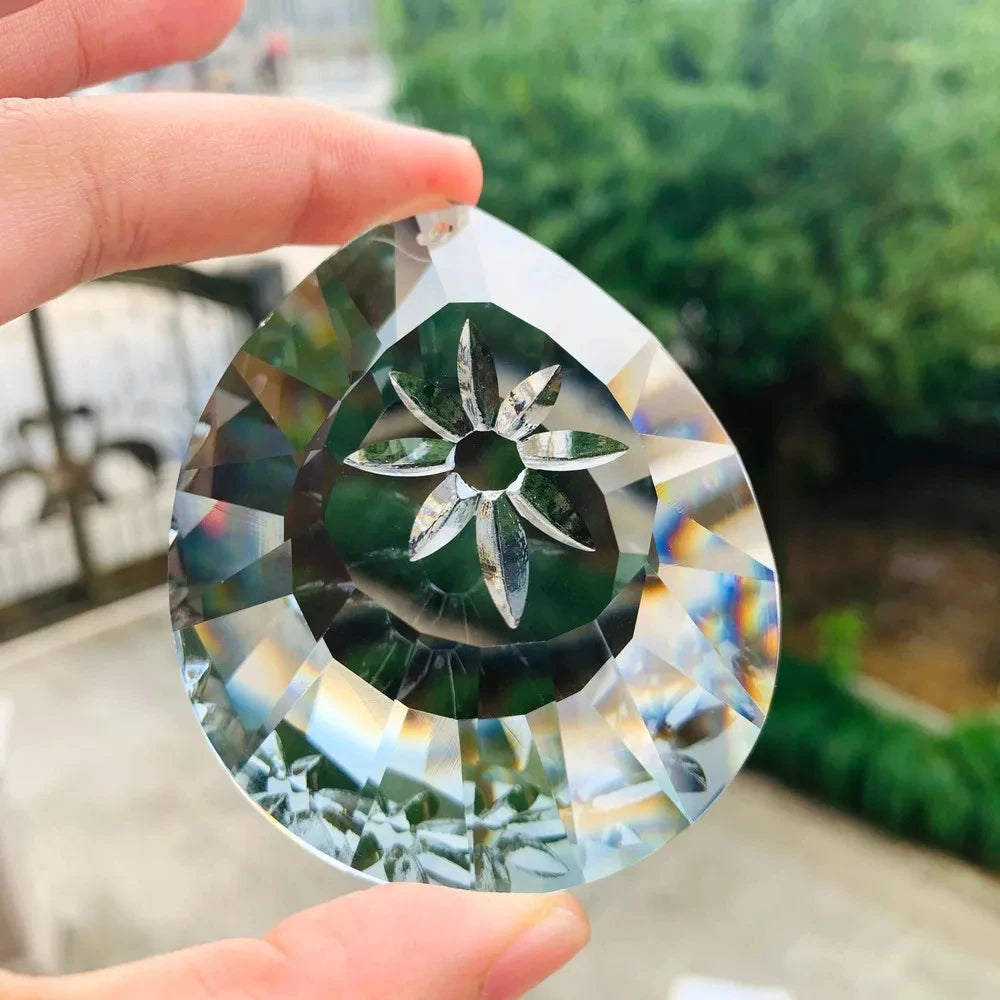 75mm Daisy Flower K9 Crystal Suncatcher Prism Pendant