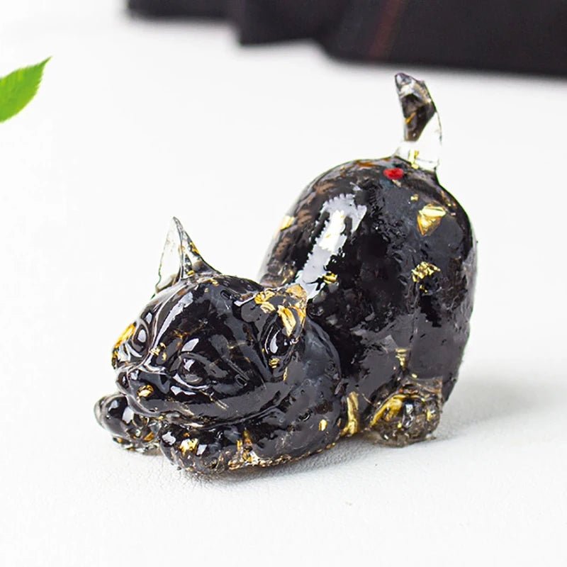Natural Crystal Cat Figurine — Stone Sculpture Desktop Décor