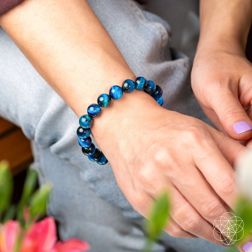 Royal Blue Tiger’s Eye Bracelet | Hawk’s Focus