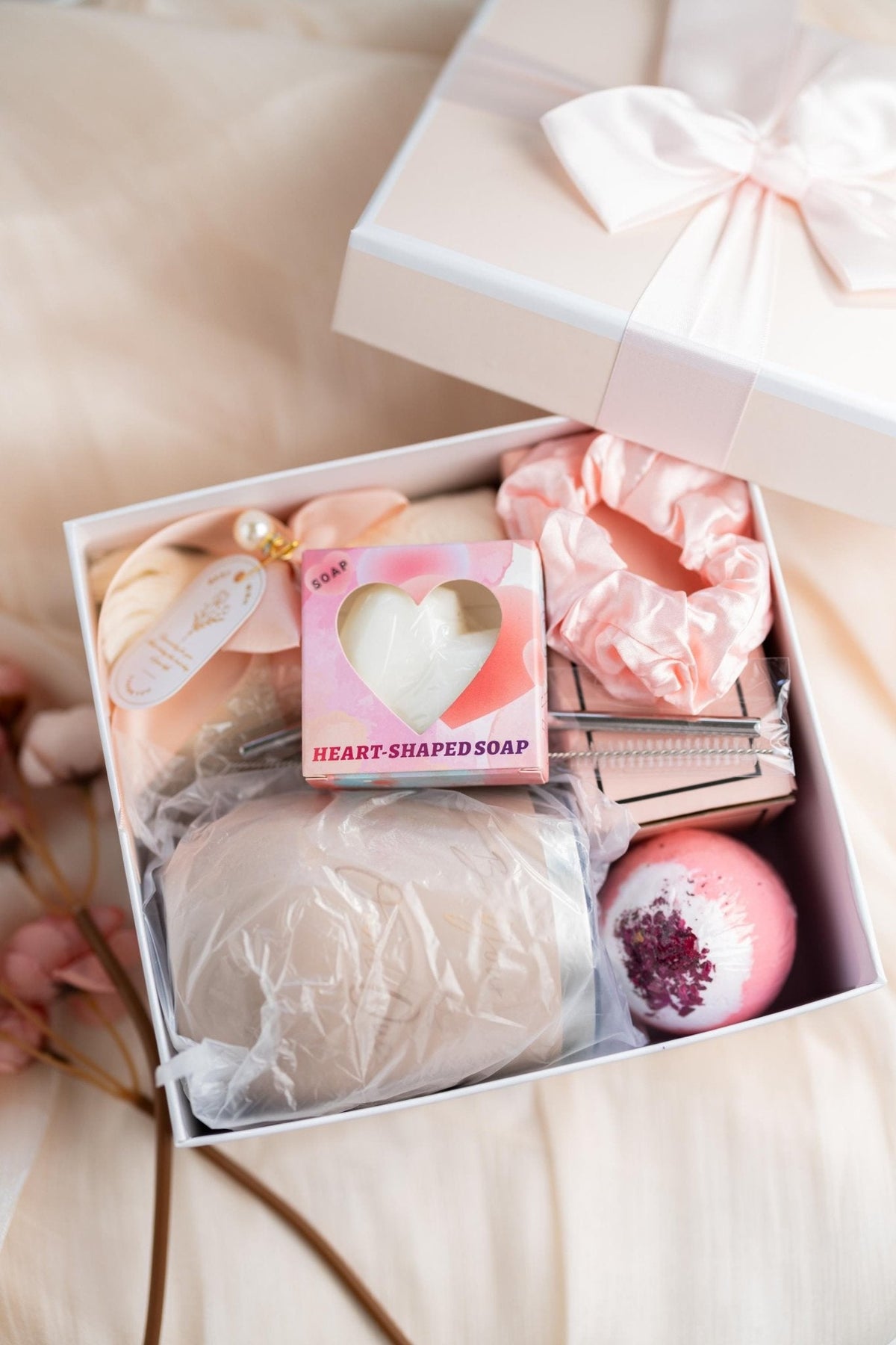Rose Luxury Gift Box